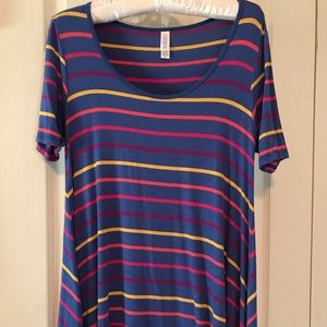 Lularoe perfect Tee